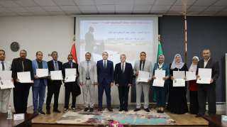 محافظ الإسماعيلية يكرم اللجنة المعنية بمتابعة توريد محصول القمح ”الذهب الأصفر” لموسم ٢٠٢٥