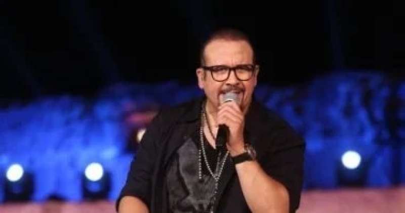 هشام عباس