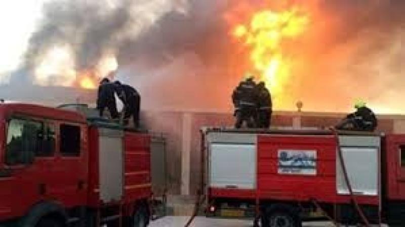 السيطرة على حريق بمزرعة مواشي في الفيوم دون إصابات