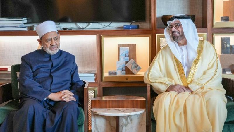 شيخ الأزهر يصل إلى الإمارات للمشاركة في «قمَّة الإعلام العربي»