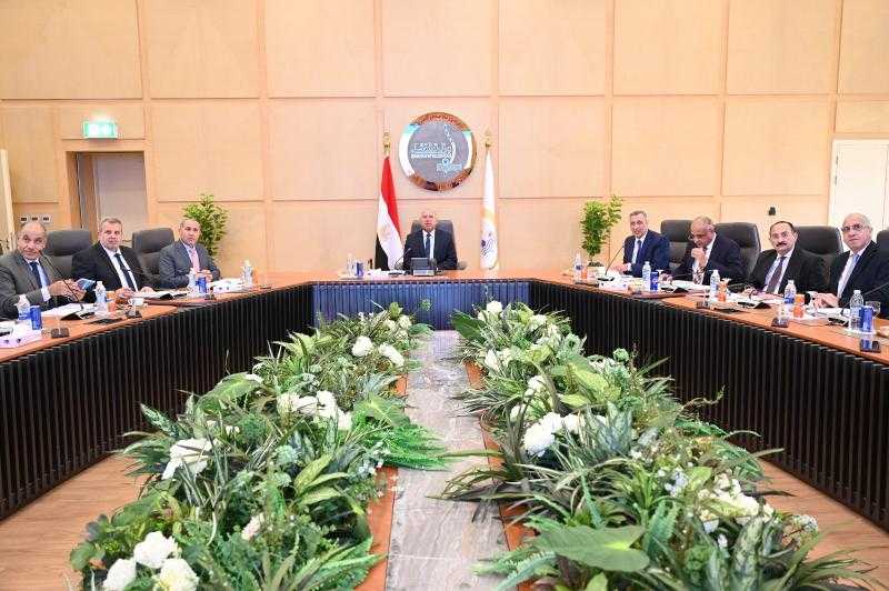 وزير النقل يترأس أعمال الجمعية العامة العادية رقم 23 للشركة المصرية للصيانة وخدمات السكك الحديدية ايرماس