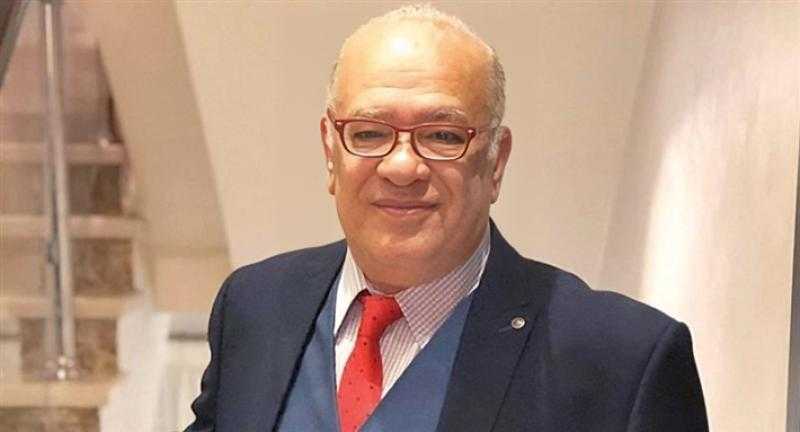 صلاح عبد الله يرد على منتقدي ظهوره في حفل تكريمه