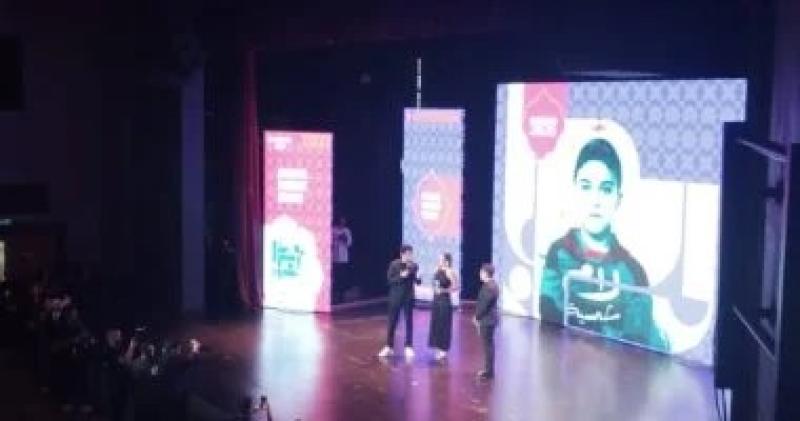 علي البيلي يحصد جائزة أفضل ممثل طفل عن لام شمسية فى حفل قمة الإبداع