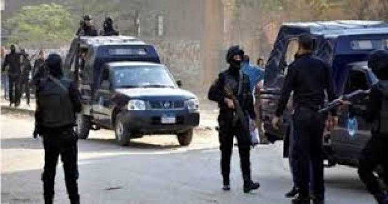 حملة أمنية فى أسوان تضبط قضايا جلب مخدرات وأسلحة نارية