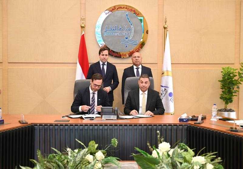 وزير الصناعة والنقل يلتقي وزير التجارة الخارجية والتعاون الإنمائي الدولي السويدي لبحث تدعيم التعاون المشترك  في مجالي النقل والصناعة