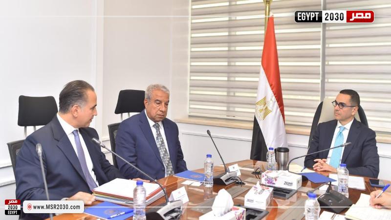 وزير الاستثمار والتجارة الخارجية