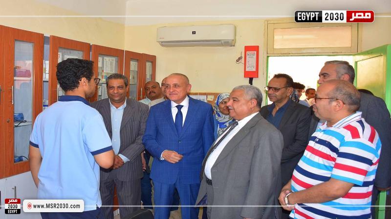 محافظ الأقصر