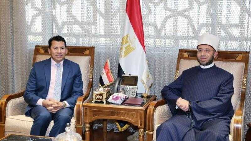 وزيرا الأوقاف والشباب يلتقيان “اتحاد بشبابها”.. ويؤكدان: أفكارهم واعدة وسنبدأ بدراستها