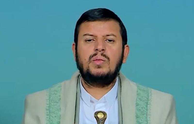 أول تعليق من عبد الملك الحوثي على قصف مطار صنعاء