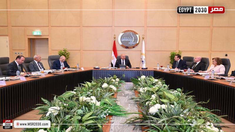 وزير الصناعة والنقل 