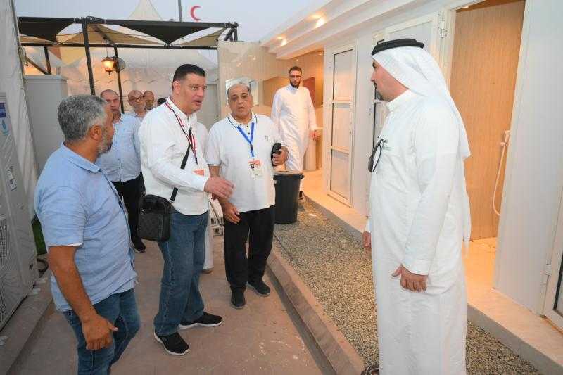 بعثة حج الجمعيات الأهلية تجري معاينة ميدانية لمخيمات الحجاج في عرفات ومنى