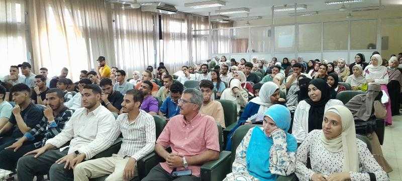 كلية العلوم بجامعة حلوان تفتح ندوة توعوية حول التنمر والعنف ضد المرأة