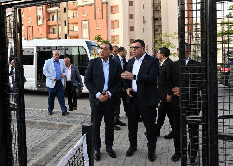 أولوية قصوى.. رئيس الوزراء: مستمرون في تنفيذ الوحدات السكنية وطرحها للمواطنين من مختلف الشرائح