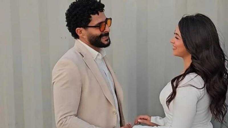 هايدي رفعت ومصطفى منصور يحتفلان بخطوبتهما في أجواء عائلية