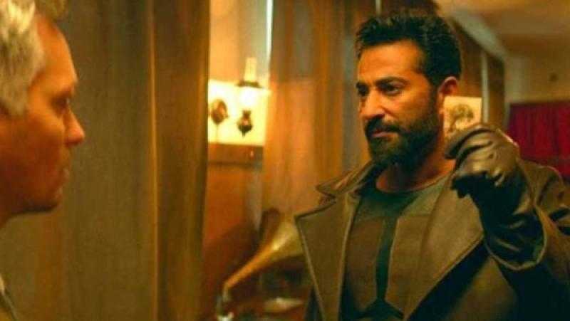 عمرو سعد يقترب من انتهاء تصوير فيلم «الغربان» وهذا موعد عرضه