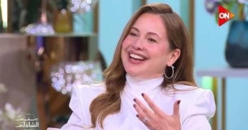 ريا أبي راشد: بحب شغلي وأجريت مقابلة بعد ولادتي بيومين