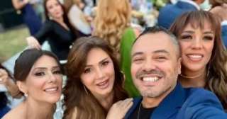 أبرزهم يسرا ونجلاء بدر.. نجوم الفن من حفل زفاف أمينة خليل