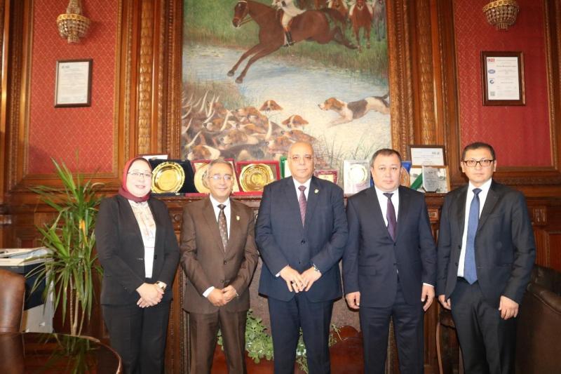 «الزراعة» تنشر تفاصيل زيارة الوفد الحكومي الأوزبكي لمركز بحوث الصحراء وتفقد جهوده في سيناء