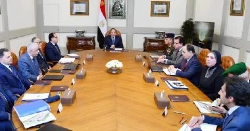 الرئيس السيسي يوجه بسرعة الانتهاء من إعداد السردية الوطنية للتنمية الاقتصادية