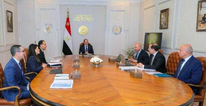 الرئيس السيسي يطلع على تطورات عمل صندوق مصر السيادي للاستثمار والتنمية