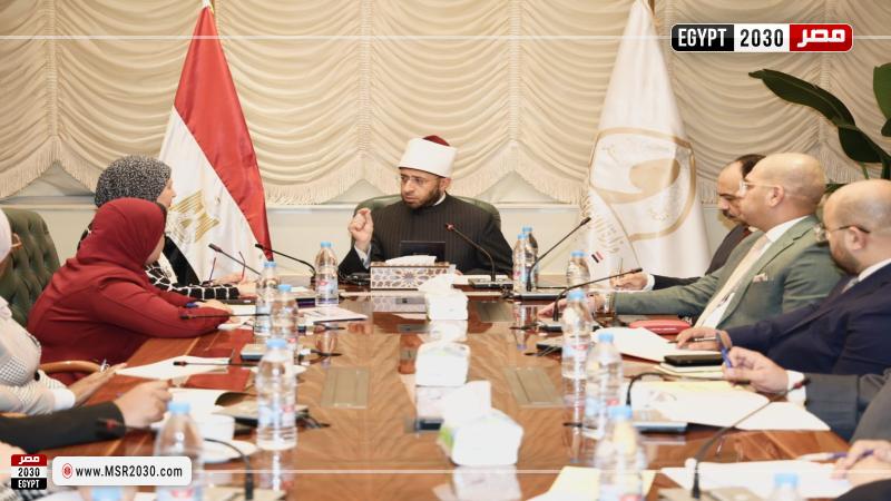 وزير الأوقاف يستقبل مديرة المركز القومي للبحوث الاجتماعية والجنائية