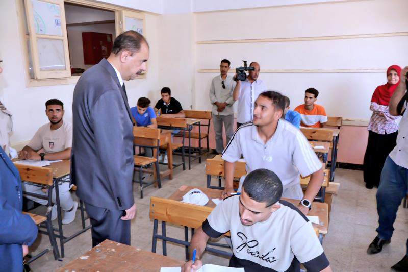 محافظ سوهاج 