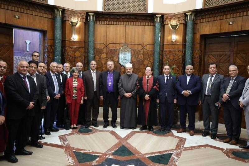 شيخ الأزهر يستقبل رئيس الطائفة الإنجيلية للتهنئة بقرب حلول عيد الأضحى المبارك