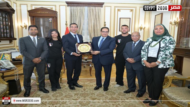 رئيس جامعة القاهرة 
