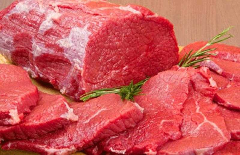 لربات البيوت.. طريقة خاطئة عند تجميد اللحوم