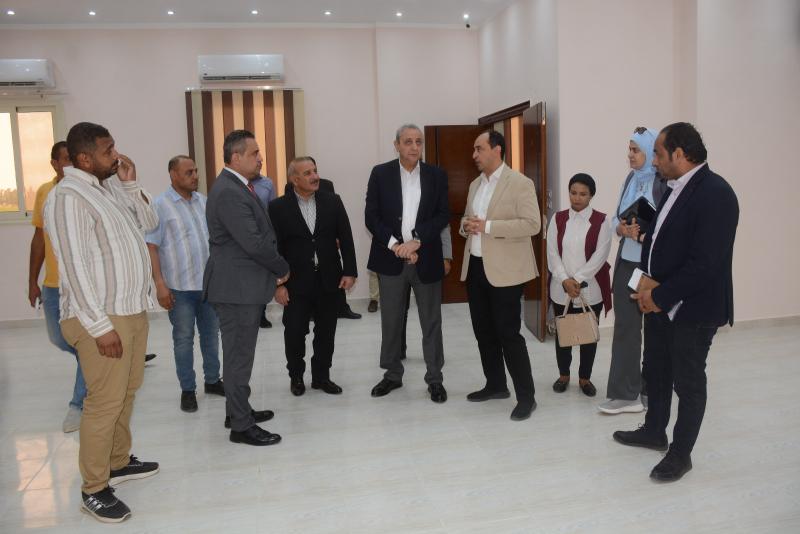 محافظ الغربية 