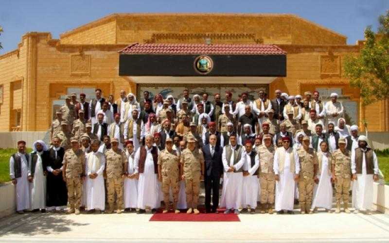 المنطقة الغربية العسكرية تعقد لقاء مع شيوخ وعواقل وعمد محافظة مطروح