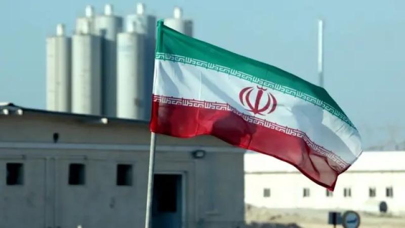إيران
