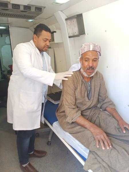 الشباب والرياضة وصحة الأقصر ينفذان قافلة طبية مجانية بمركز  شباب وابورات المطاعنة بإسنا