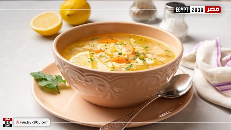 طريقة عمل شوربة لسان العصفور بالجزر والبطاطس