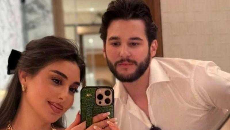 ياسمين صبري تشارك صورًا جديدة مع شقيقها على إنستجرام