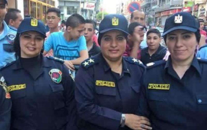 إنتشار أمنى مكثف لعناصر الشرطة النسائية وحملات لضبط الخارجين عن القانون