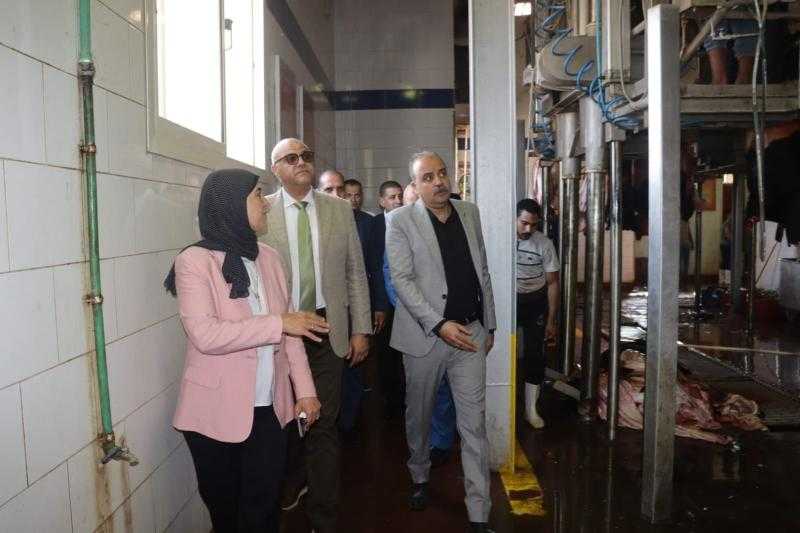 محافظ القليوبية يتفقد مجزر شبرا شهاب بالقناطر الخيرية لمُتابعة سير العمل فيها