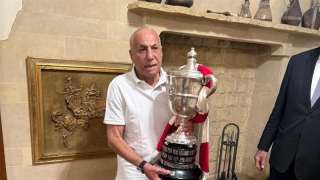 نائب رئيس الزمالك وأمين الصندوق يزوران حسين لبيب لتهنئته بالتتويج بكأس مصر