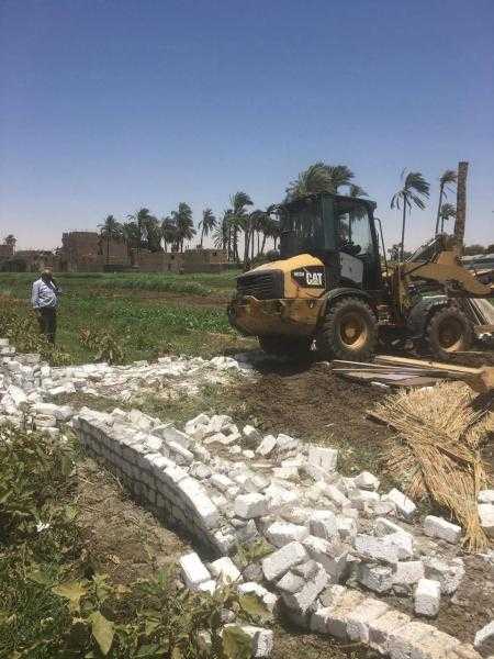 محافظ أسيوط يؤكد لا تهاون مع مخالفات البناء خلال إجازة عيد الأضحى