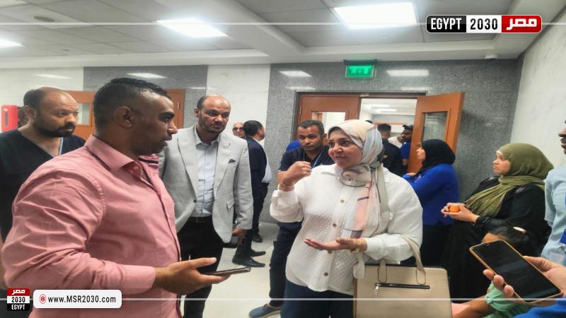 مدير عام فرع الأقصر للتأمين الصحي الشامل