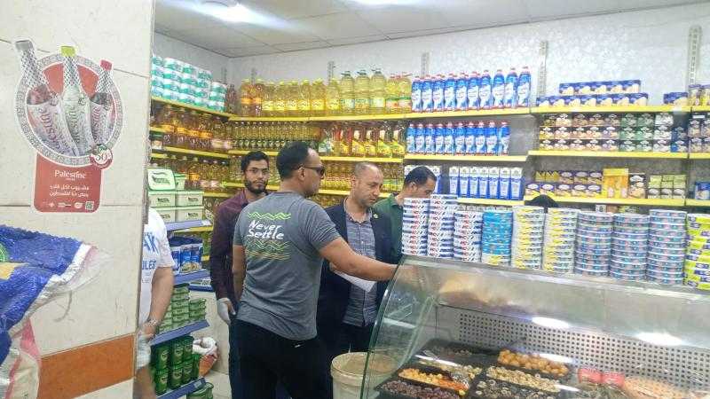 تموين الإسماعيلية يشن حملة مكبرة للتفتيش على نقاط الذبيح والمحال التجارية والمخابز بمركز ومدينة أبوصوير