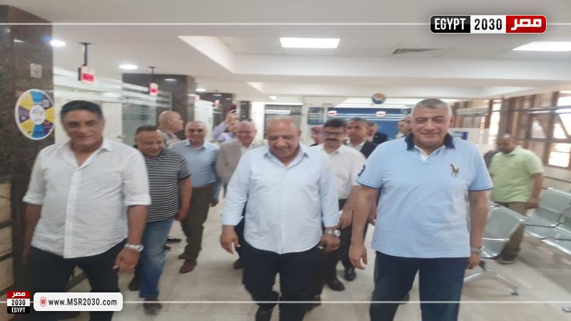 جانب من زيارة وزير الكهرباء