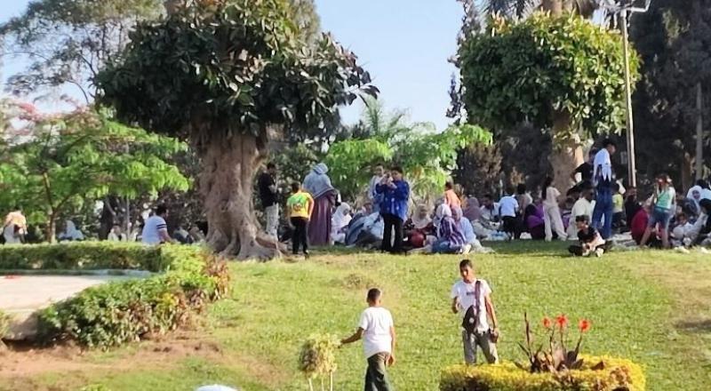 المواطنون يحتفلون برابع أيام عيد الأضحى المبارك على مستوى الجمهورية