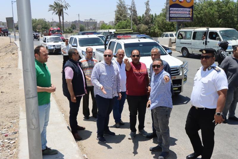 محافظ بني سويف يتفقد التسهيلات المرورية بمحيط مجمع المواقف الجديد أسفل محور عدلي منصور استعدادًا لافتتاحه ودخوله الخدمة