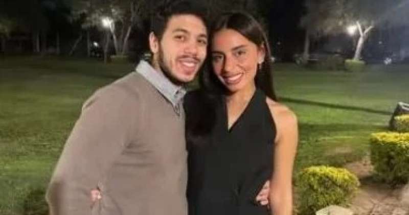 حفيد عادل إمام وخطيبته 