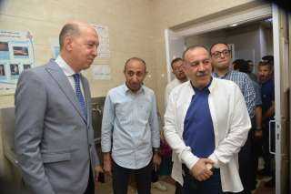 محافظ أسيوط يشهد انطلاق تقنية طبية جديدة ”ERCP” بوحدة المناظير بمستشفى المبرة