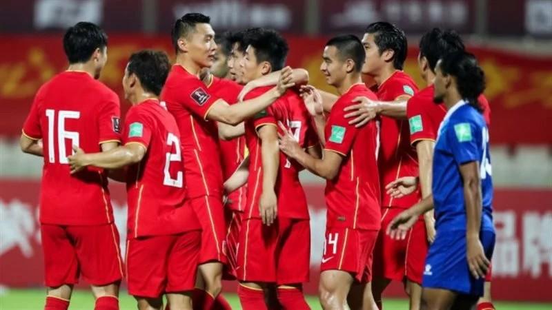 الصين تخطف فوزًا قاتلًا أمام البحرين في تصفيات كأس العالم