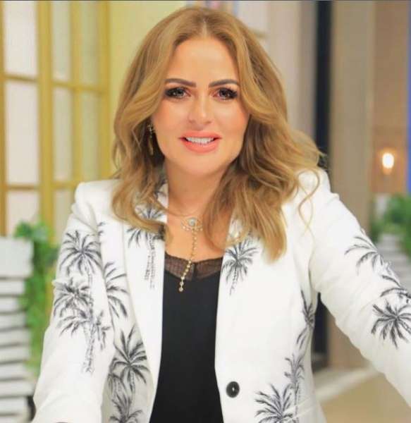 الإعلامية مها محمد