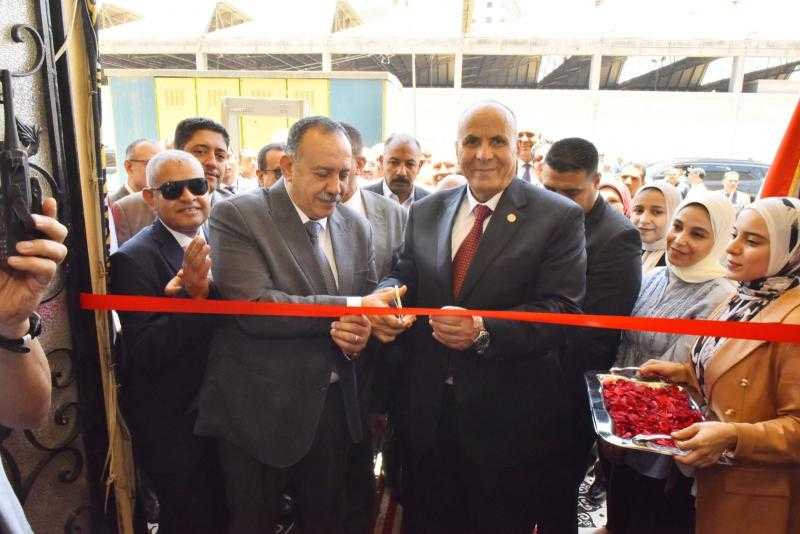 محافظ أسيوط ورئيس هيئة قضايا الدولة يفتتحان المقر الجديد للهيئة بحي شرق