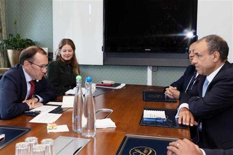 وزير الخارجية يبحث مع نظيره النرويجي  تطوير العلاقات الثنائية